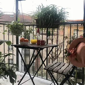 https://pied-a-terre-santagostino.it-lombardy.com