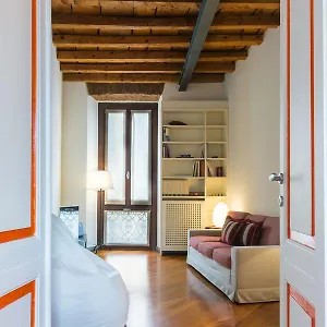 https://brera-20-apartment.it-lombardy.com